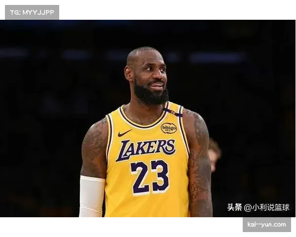 詹姆斯或将公布重大决定球迷热议究竟是退役转会还是重磅合作